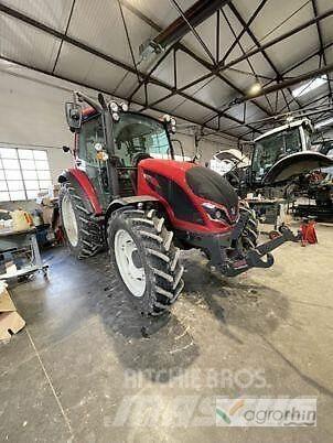 Valtra A95H2 Traktory