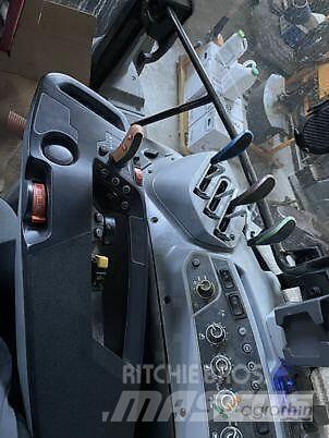Valtra G125 Traktory