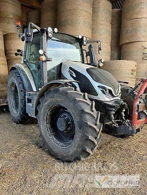 Valtra G125E ACTIVE Traktory