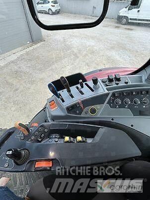 Valtra N134A Traktory