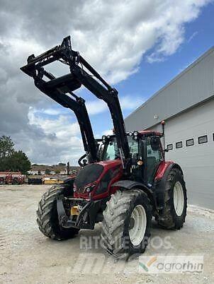 Valtra N134A Traktory