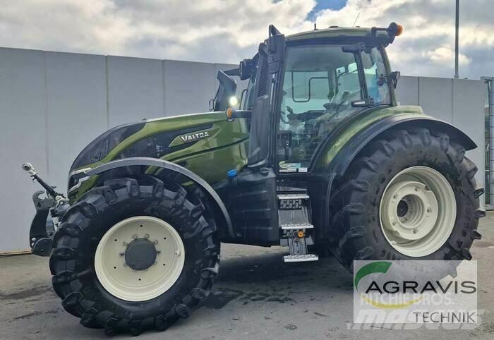 Valtra T 175 ED Traktory
