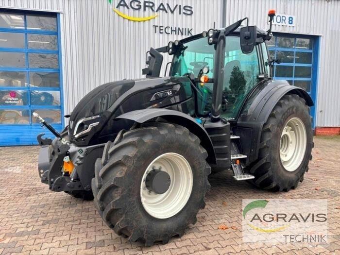 Valtra T 235 D 2A1 Traktory