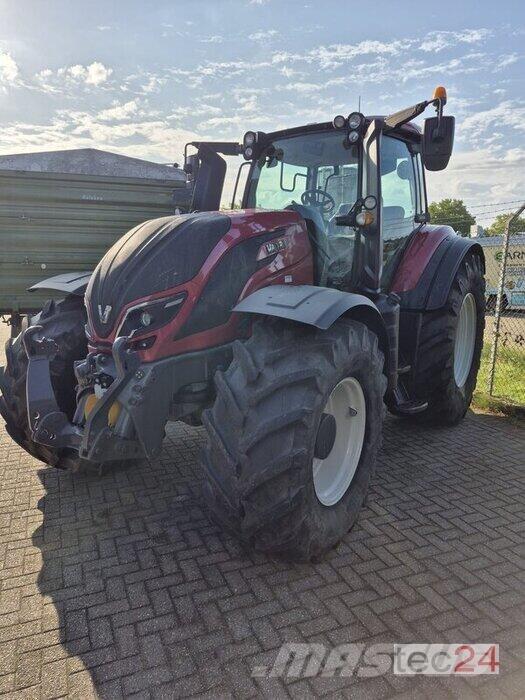 Valtra T 254 A Traktory
