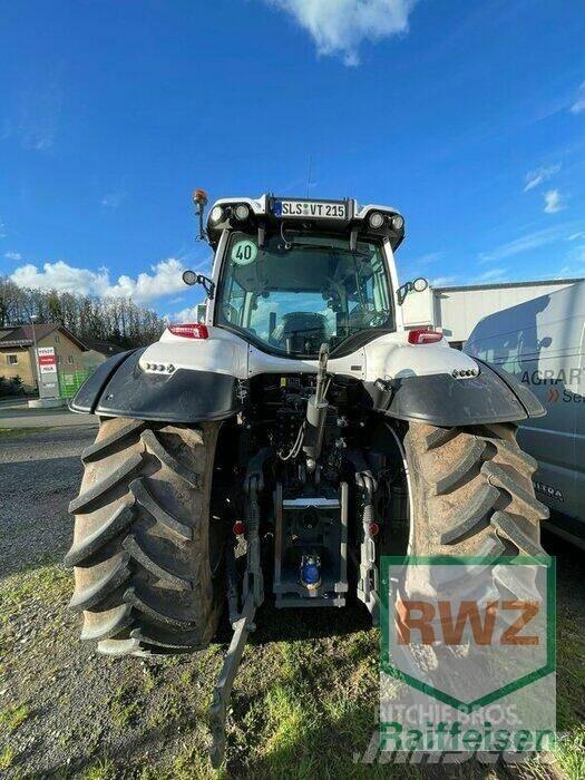 Valtra T215D Traktory