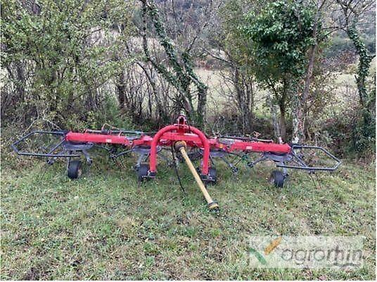 Vicon Fanex 463 Obracače a zhrabovače sena