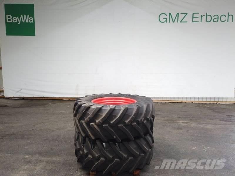BKT 540 / 65 R30 Pneumatiky, kolesá a ráfiky