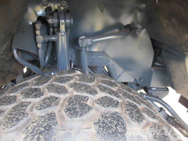 Boki HY 1352 Terénne vozidlá