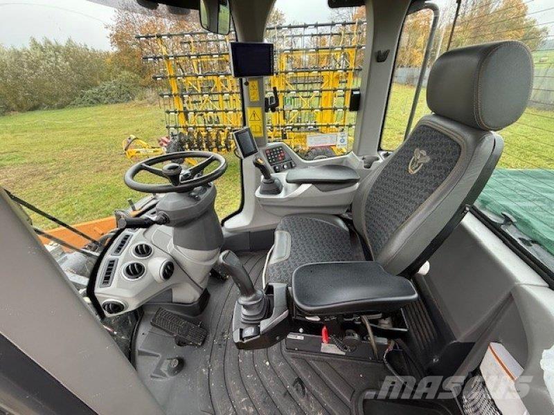 CASE 921G Kolesové nakladače