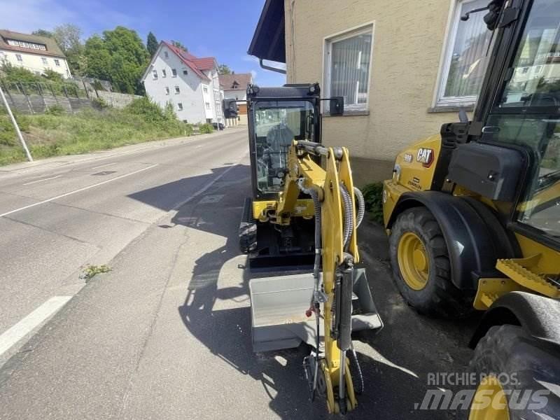 CAT 302CR-05A Mini rýpadlá < 7t