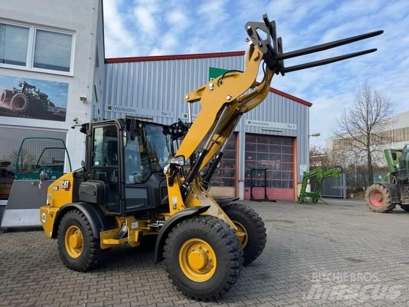 CAT 906-14 Kolesové nakladače
