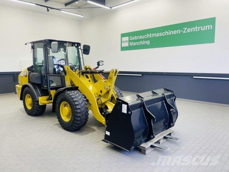 CAT 906-14A Kolesové nakladače