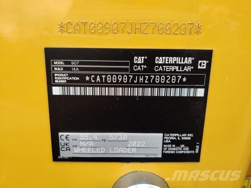 CAT 907 Kolesové nakladače