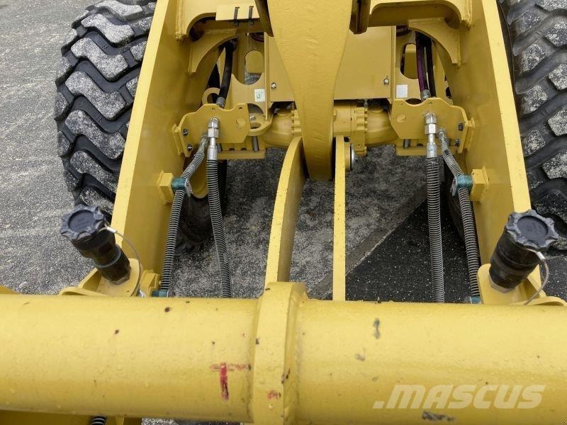 CAT 914-14A Kolesové nakladače