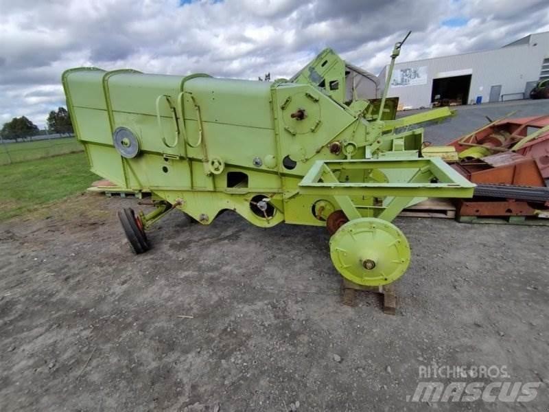 CLAAS Corsar Kombinované zberacie stroje