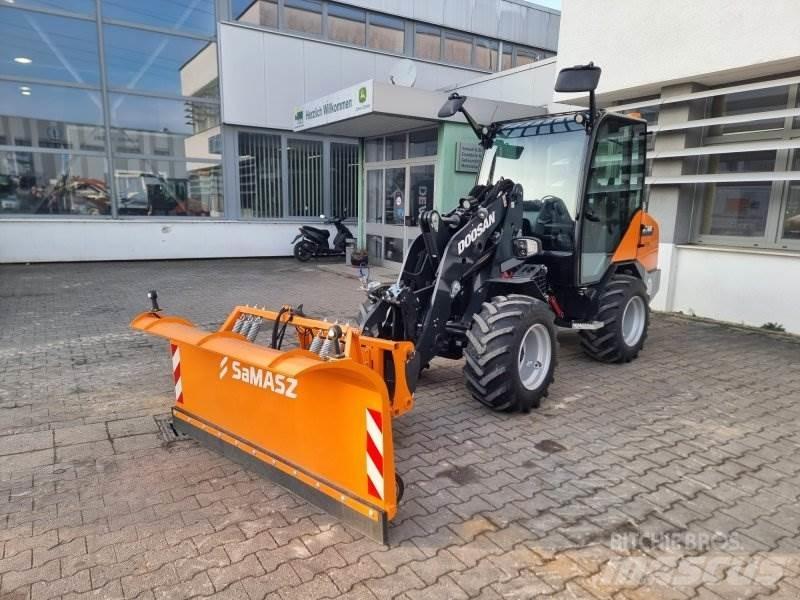 Doosan DL60-7 Kolesové nakladače