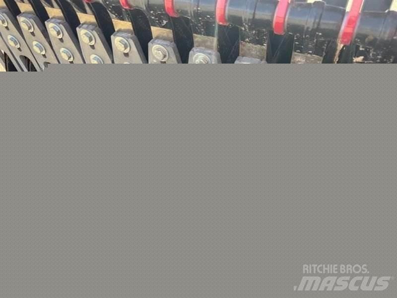  DX 229 Mechanické sejačky
