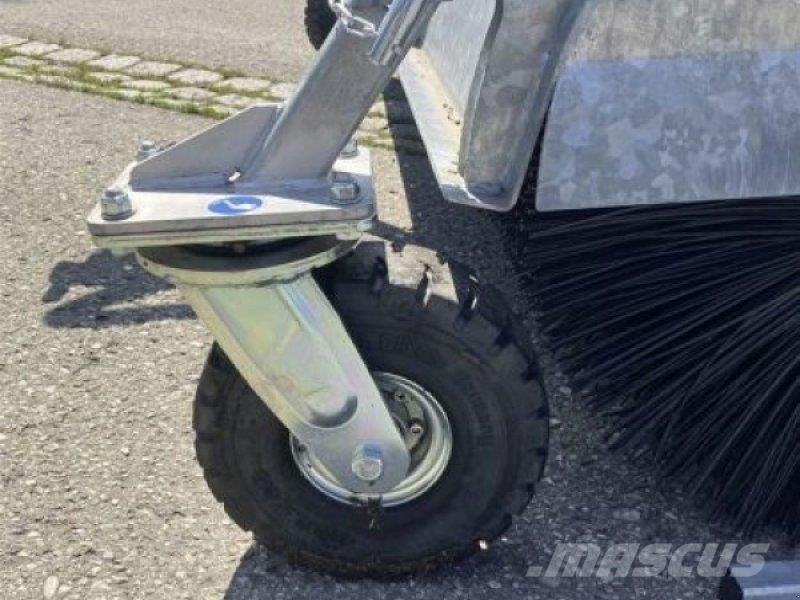 Fliegl TYP 700 Zametacie stroje
