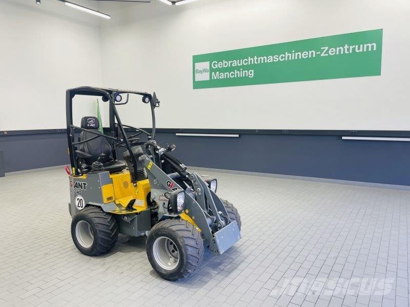 GiANT G1200 HD Šmykom riadené nakladače