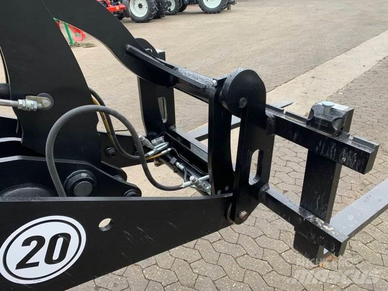 JCB 407 Agri Kolesové nakladače