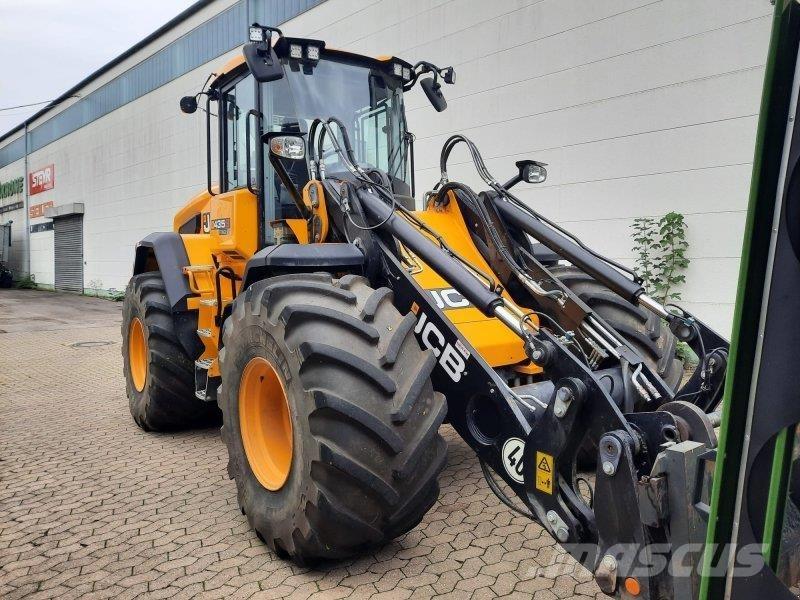 JCB 435 S Agri Kolesové nakladače