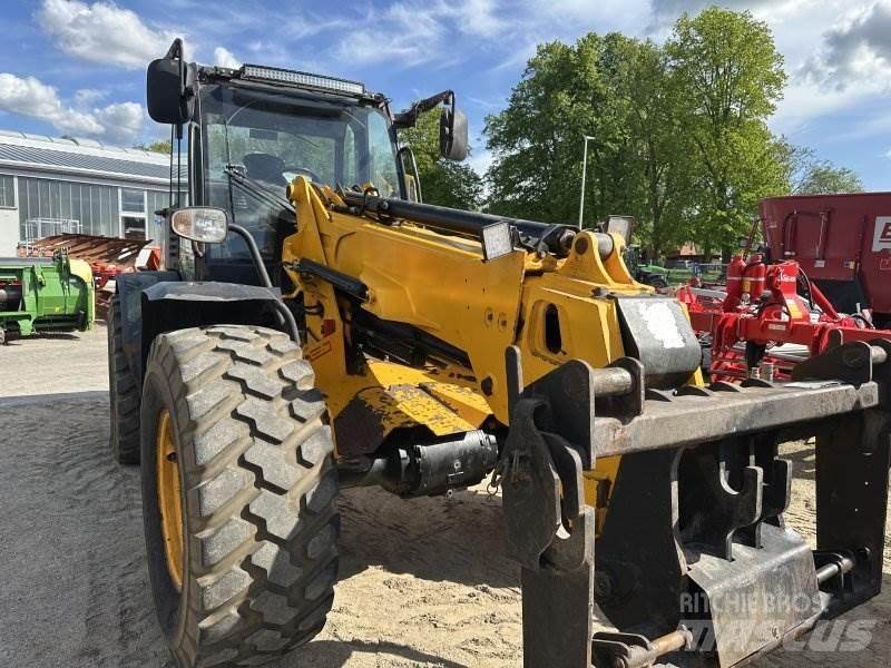 JCB TM 320 S Kolesové nakladače