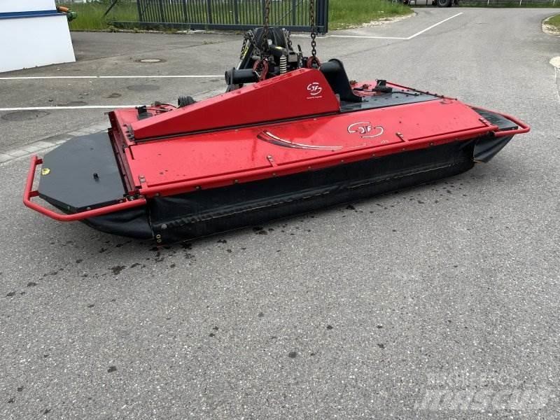 JF CM 305 F Žacie stroje