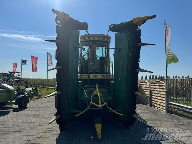 Krone BIG X V8 Žacie rezačky