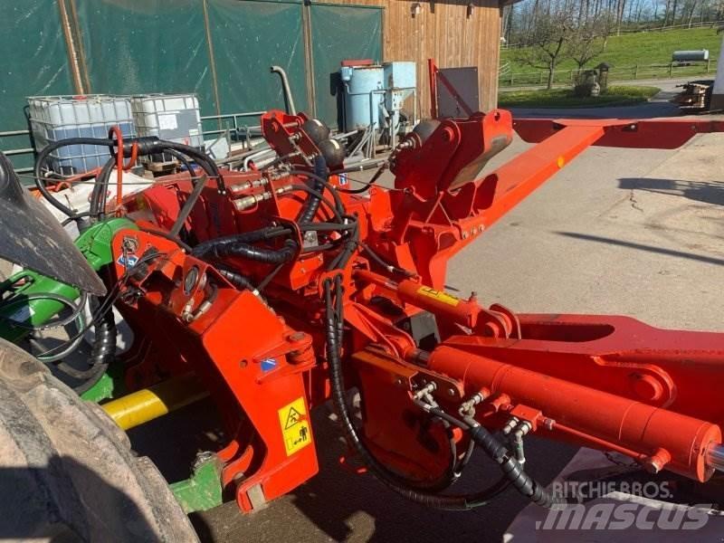Kuhn FC 883 Žacie stroje
