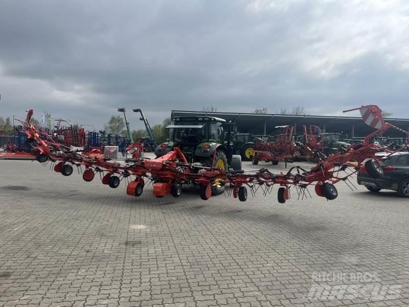Kuhn GF 13003 Obracače a zhrabovače sena