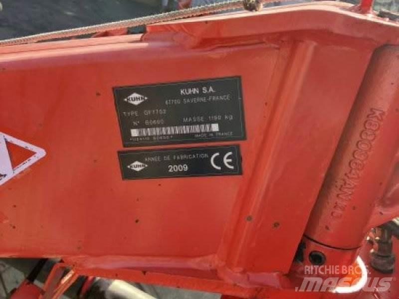 Kuhn GF 7702 Obracače a zhrabovače sena