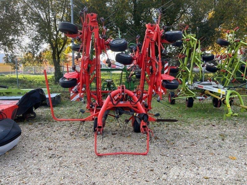 Kuhn GF 8702 Obracače a zhrabovače sena