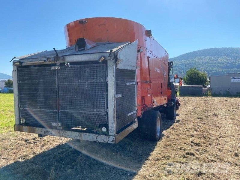 Kuhn SPW 25 Miešačky krmív