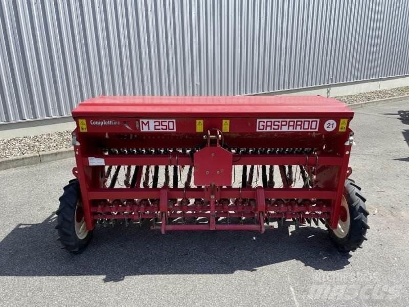 Maschio M 250 Mechanické sejačky
