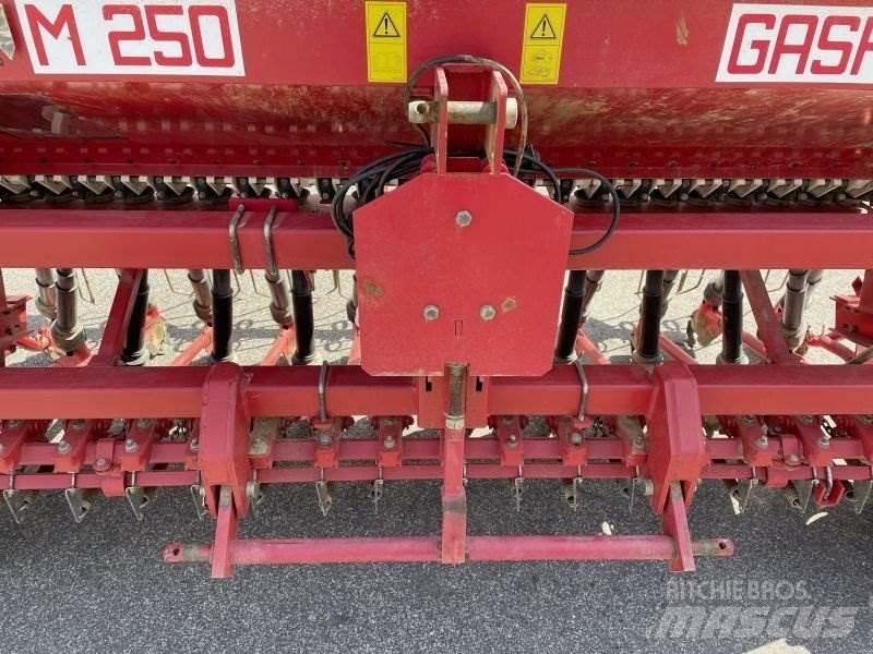 Maschio M 250 Mechanické sejačky
