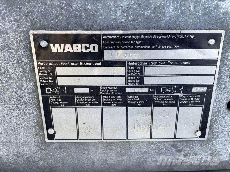 Mengele 745 Samozberacie vozy