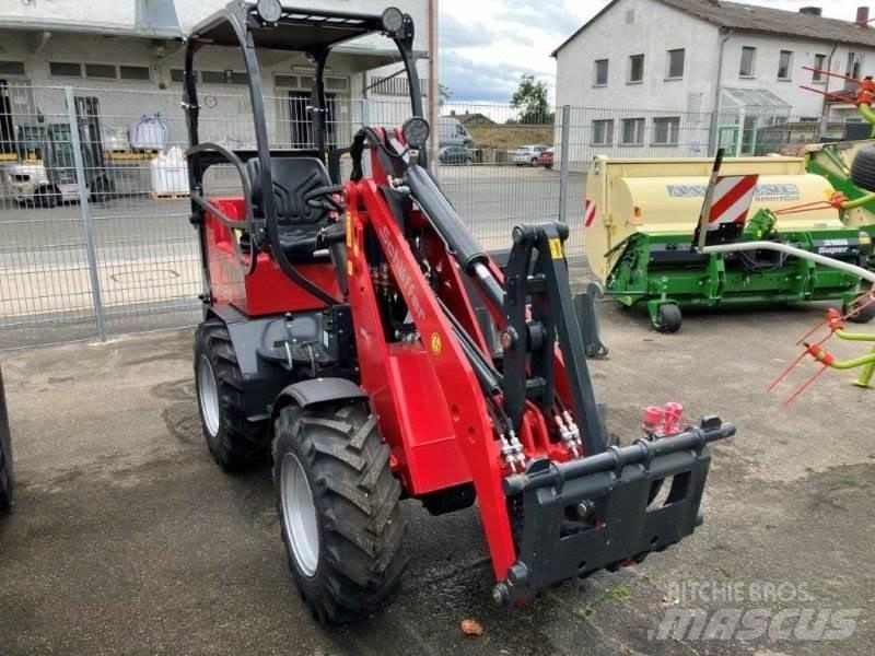 Schäffer 2628 Šmykom riadené nakladače