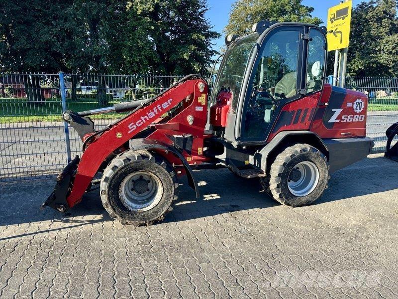 Schäffer 5680Z Kolesové nakladače