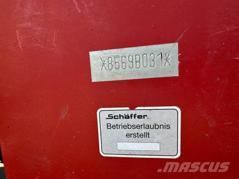 Schäffer 5680Z Kolesové nakladače