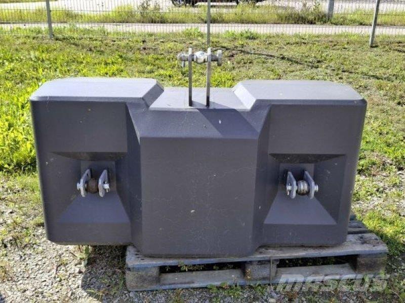  Suer SB 1300 Predné závažie
