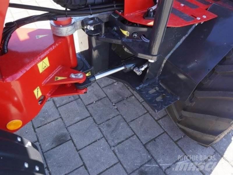 Thaler 2230 S Šmykom riadené nakladače