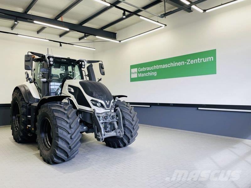 Valtra Q245 Traktory