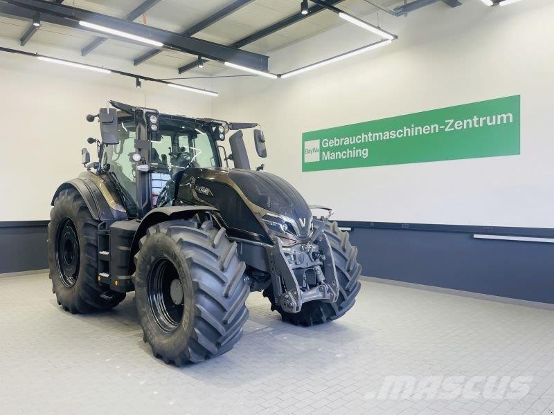 Valtra Q305 Traktory