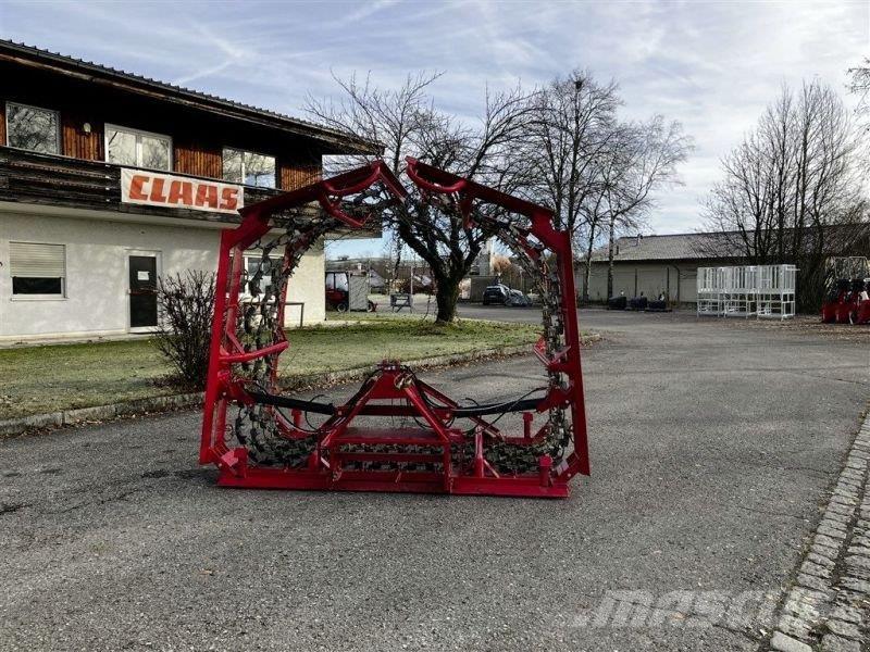  WIESENEGGE 8M Brány