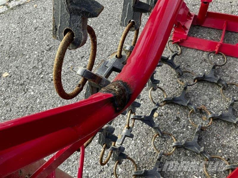  WIESENEGGE 8M Brány