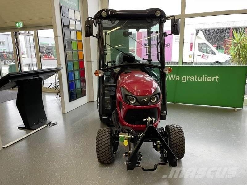 Yanmar SA221 Kompaktné traktory