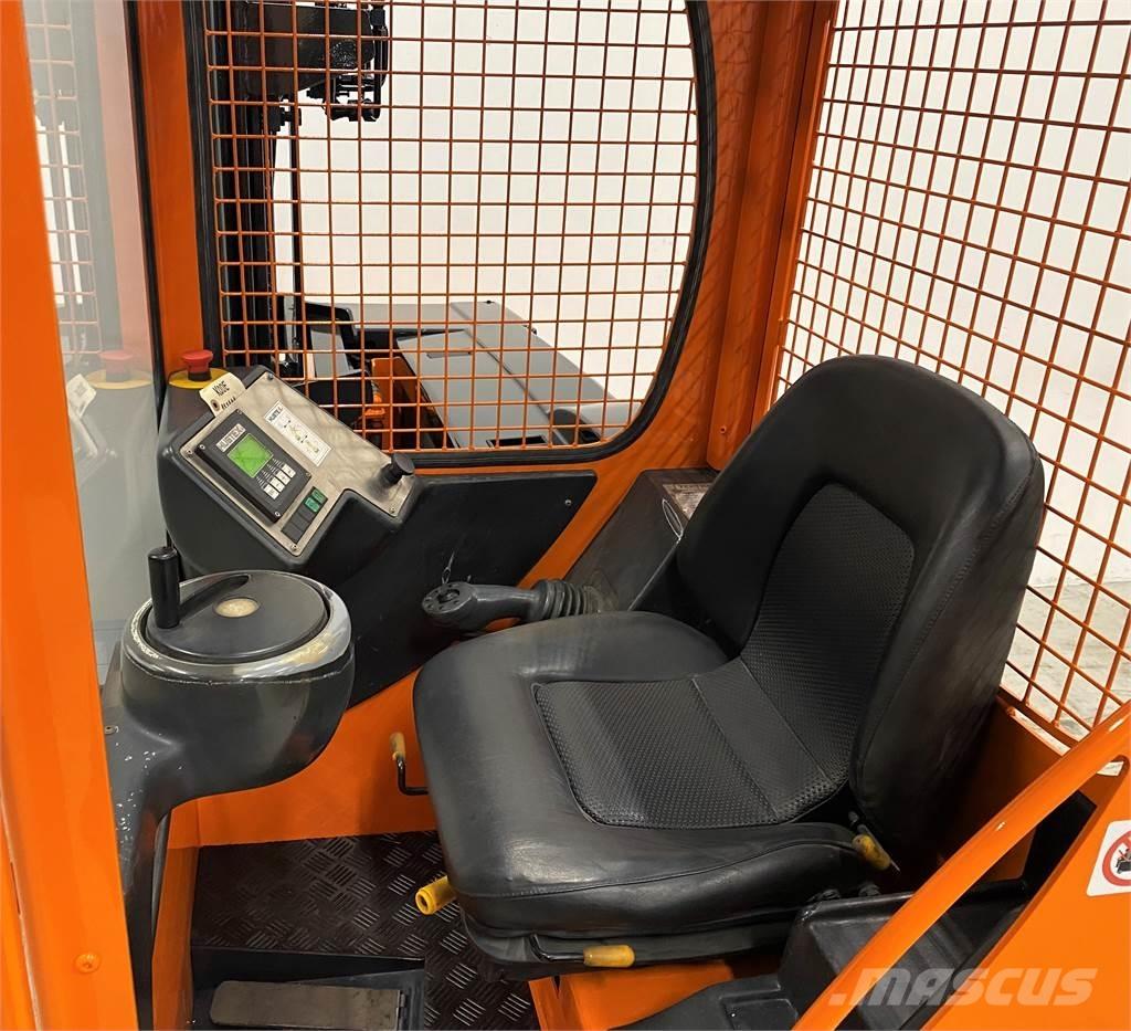 Hubtex MQ 30 AC 4 cestné vysokozdvižné vozíky