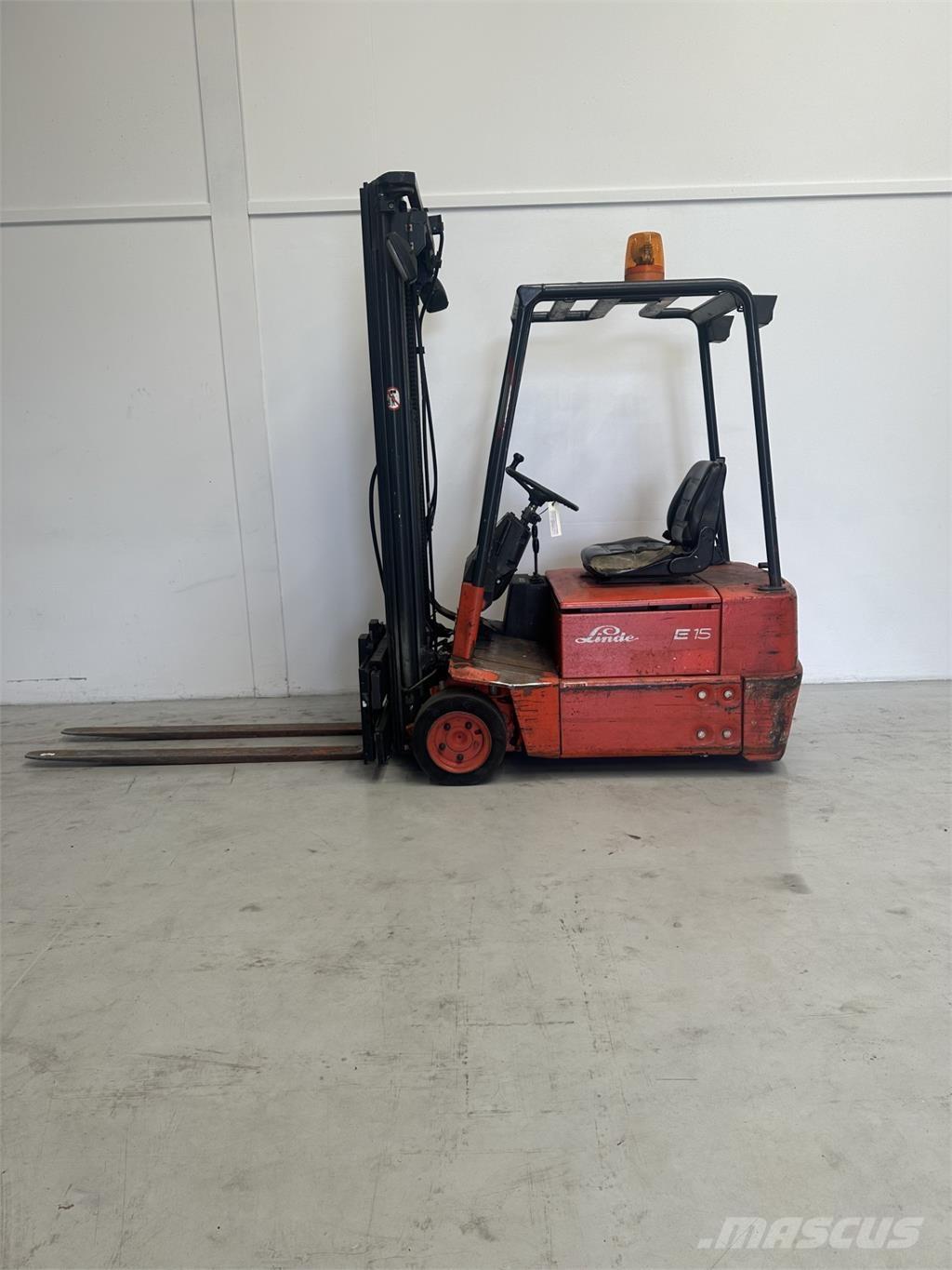 Linde E 15 Akumulátorové vozíky