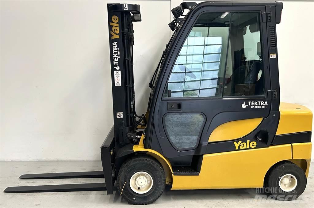Yale GDP25LX Dieselové vozíky