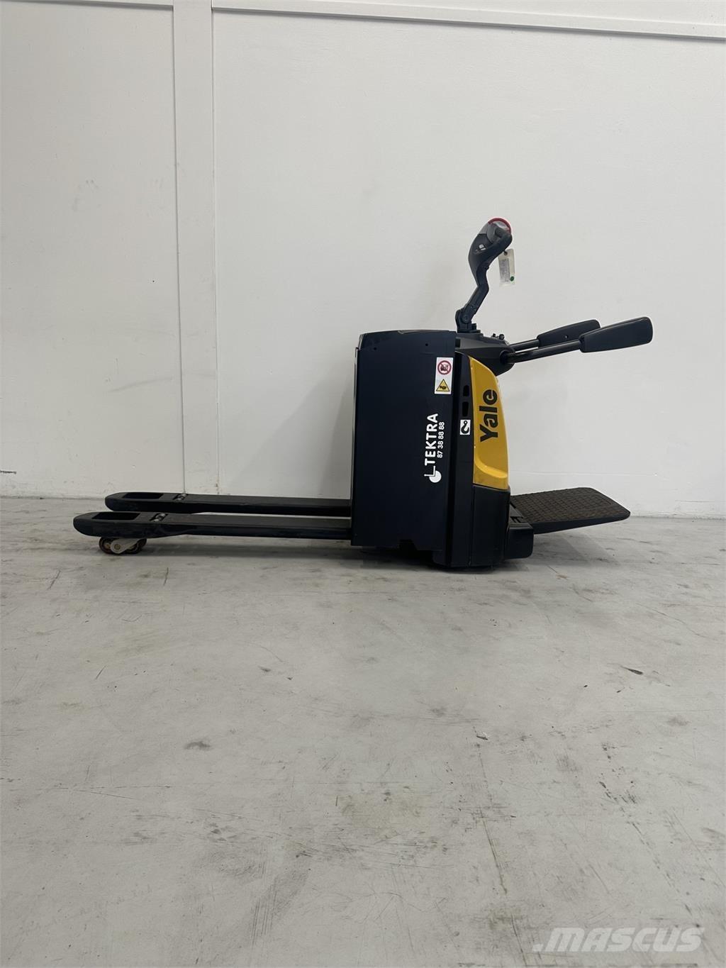 Yale MP20X-E843 Nízkozdvižný vozík s plošinou